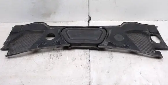Audi A8 S8 D3 4E Wiper trim 4E1819447H 4E0819979D 4E1819448E