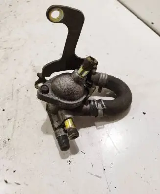 Subaru Legacy Thermostat housing 