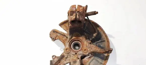 Front wheel hub