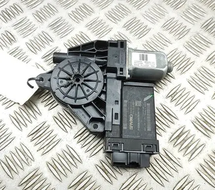 Volvo S90, V90 Rear door window regulator motor 32283267 8889639264
