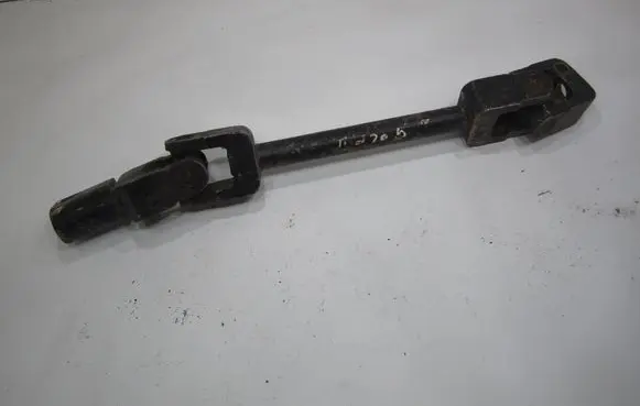 Volkswagen Golf II Steering column universal joint