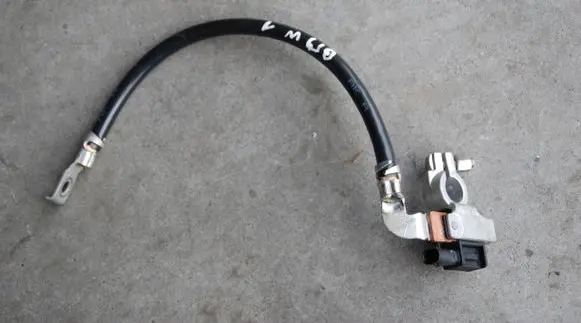 BMW 1 F20 F21 Negative earth cable (battery) 9322900