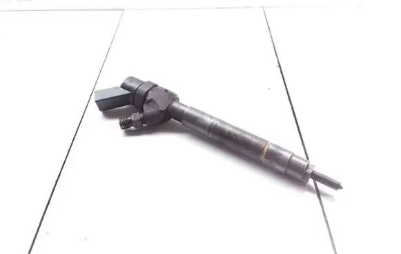 Mercedes-Benz A W168 Fuel injector A6680700287 0445110015