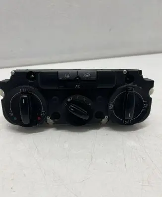 Volkswagen PASSAT B6 Climate control unit 1K0820047HB