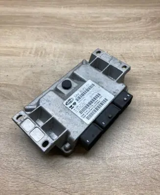 Peugeot 307 Engine control unit/module ECU 9654722780 6LP201