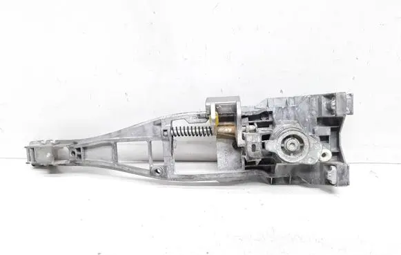 Volvo XC90 Front door exterior handle/bracket 31253176