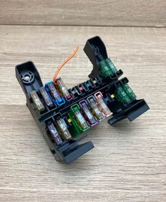 Mercedes-Benz E W211 Fuse module 2115450301 1394331