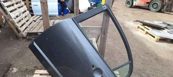 Honda Civic Rear door