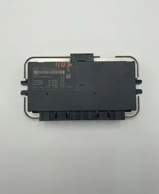 BMW X3 F25 Light module LCM 9247066 005009017 001000000