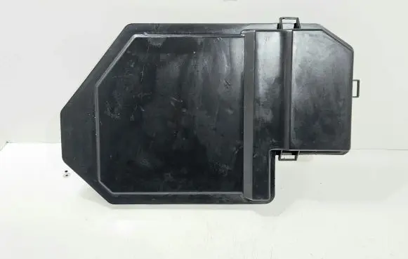 Audi A6 S6 C6 4F Fuse box cover 4F0035613