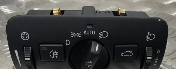 Light switch