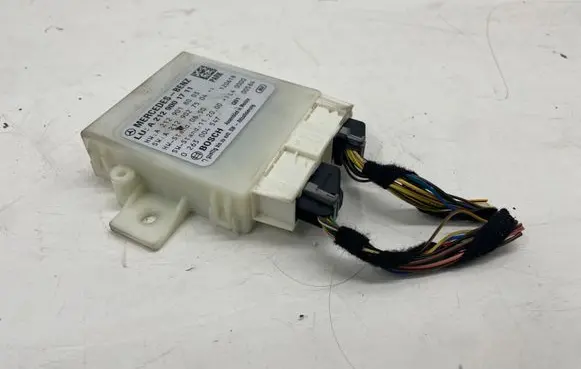 Mercedes-Benz E C207 W207 Parking PDC control unit/module A2129001711