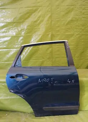 KIA Niro Front door 000259