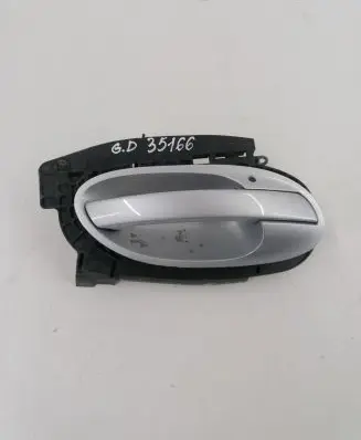 BMW 7 E65 E66 Rear door exterior handle 70137041