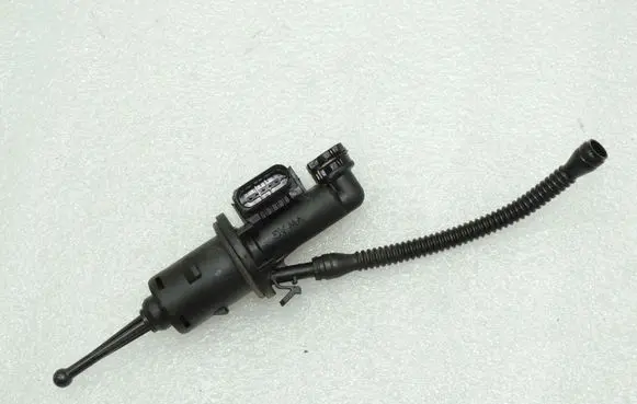 Volkswagen Tiguan Clutch slave cylinder 3C0721388J 3C0721388P