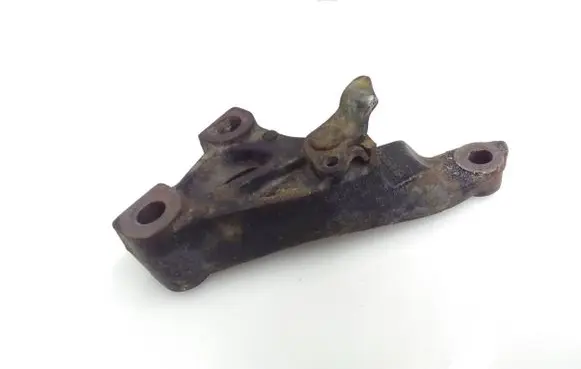 Honda Accord Engine mounting bracket 666080
