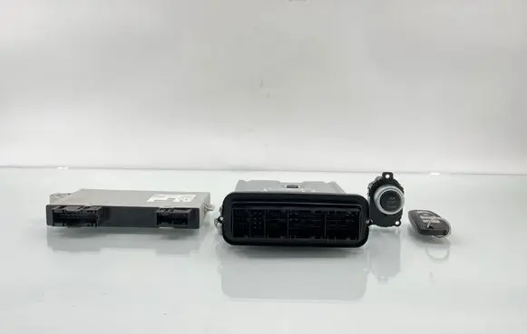 BMW 5 F10 F11 Engine ECU kit and lock set 0281016938 030076996 8510643