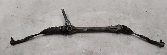 Toyota Avensis T270 Steering rack 4550005040