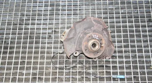 Mini One - Cooper Clubman R55 Front wheel hub