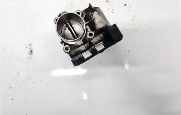 Nissan Qashqai Throttle valve 8200330810 H8200330812