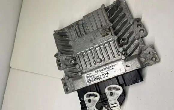 Ford Focus Engine control unit/module ECU 7m51-12a650