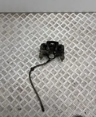 Mercedes-Benz Vito Viano W447 Rear brake caliper A4474231900 232391