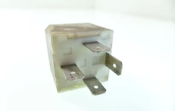 Audi A6 S6 C5 4B Other relay 443919578C 267