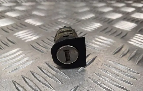 Audi A6 S6 C6 4F Front door lock (next to the handle) 4F0837063
