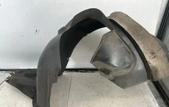 Skoda Rapid (NH) Front wheel arch liner splash guards 5JA809962B 5JA809958B
