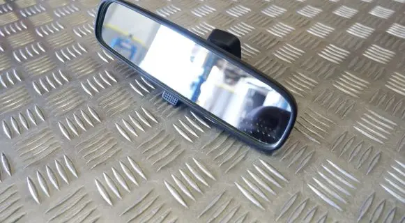Mitsubishi Outlander Rear view mirror (interior) A047171