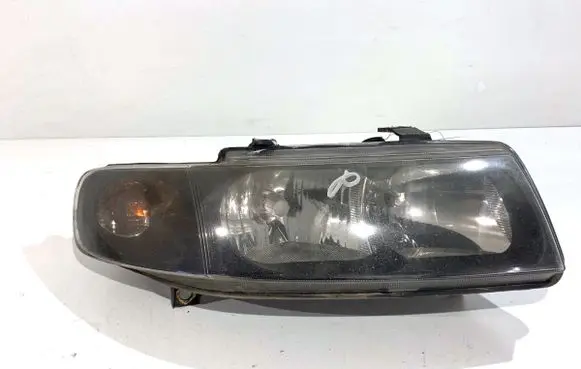 Seat Toledo II (1M) Headlight/headlamp 1M1941002D