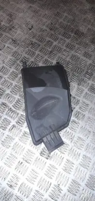 Mercedes-Benz C W203 Fuse box cover 2035450203