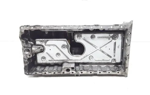 Volvo V70 Oil sump 8631507