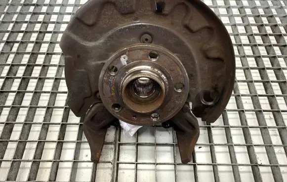 Skoda Fabia Mk3 (NJ) Front wheel hub spindle knuckle