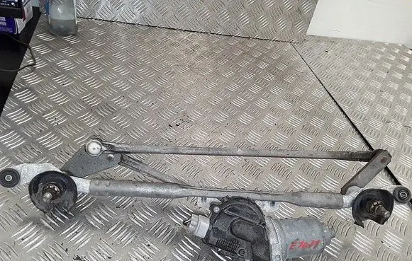 Mazda CX-5 Front wiper linkage kd7767340b