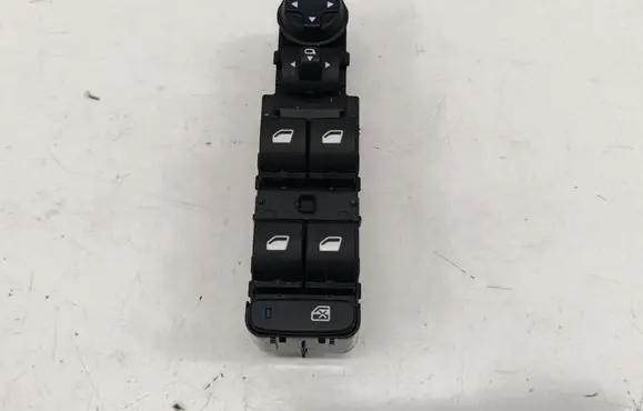 Opel Grandland X Electric window control switch 98319739ZD