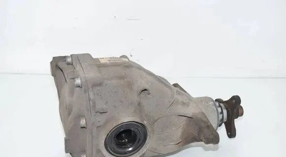 BMW 5 F10 F11 Rear differential 7630824 33107630824 33107630825