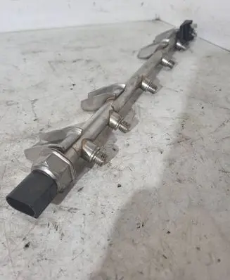 BMW 5 E60 E61 Fuel main line pipe 13537562474