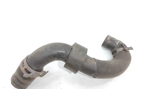 Volkswagen Golf VII Engine coolant pipe/hose