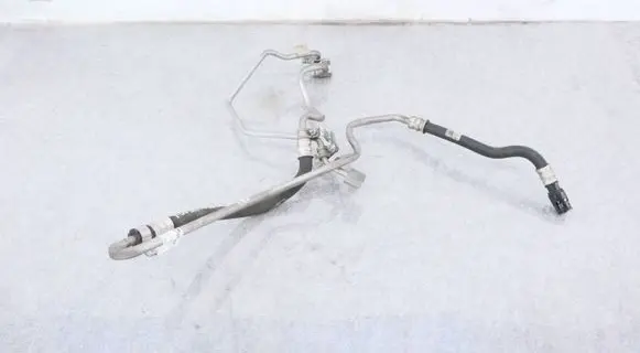 BMW M6 Power steering hose/pipe/line 2284415 32412284415