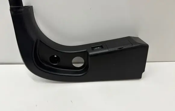 BMW 5 E60 E61 Foot area side trim 7025029 7025023 047467