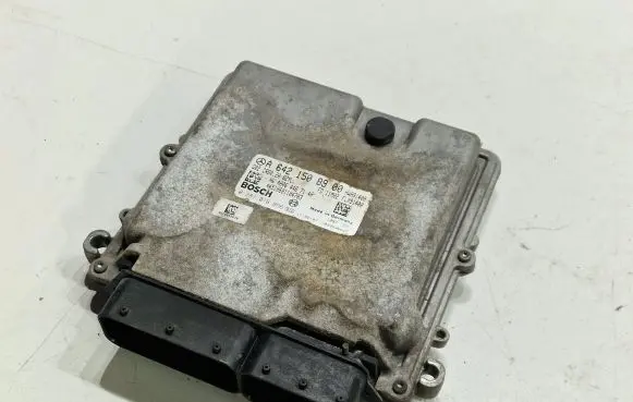 Mercedes-Benz CLS C218 X218 Engine control unit/module A6421508900 0281016656 A0064467140