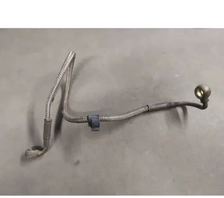 Audi 100 S4 C4 Fuel injector supply line/pipe 