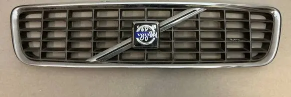 Volvo S80 Front grill 8659947