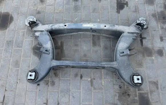 Mercedes-Benz C W205 Rear subframe A2053500131