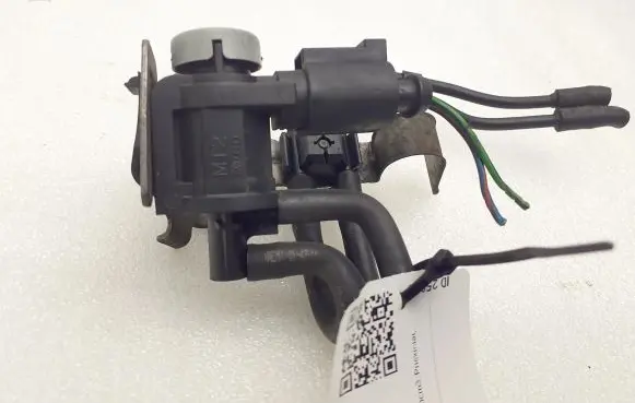 Volkswagen Sharan Vacuum valve 1K0906283A