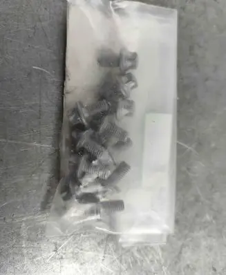 Mercedes-Benz C W205 Nuts/bolts n910143006000