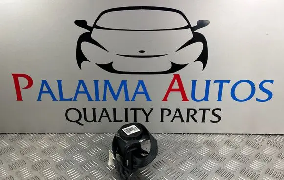 Nissan Juke I F15 Rear seatbelt 619870900D