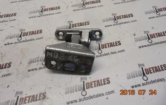 Mercedes-Benz E W211 Rear door upper hinge
