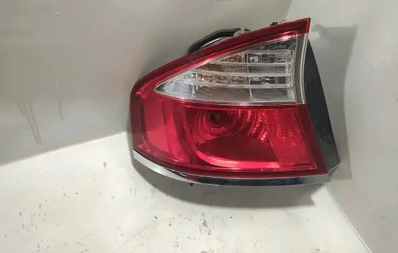 Subaru Legacy Rear/tail lights 1164448 84201AG271